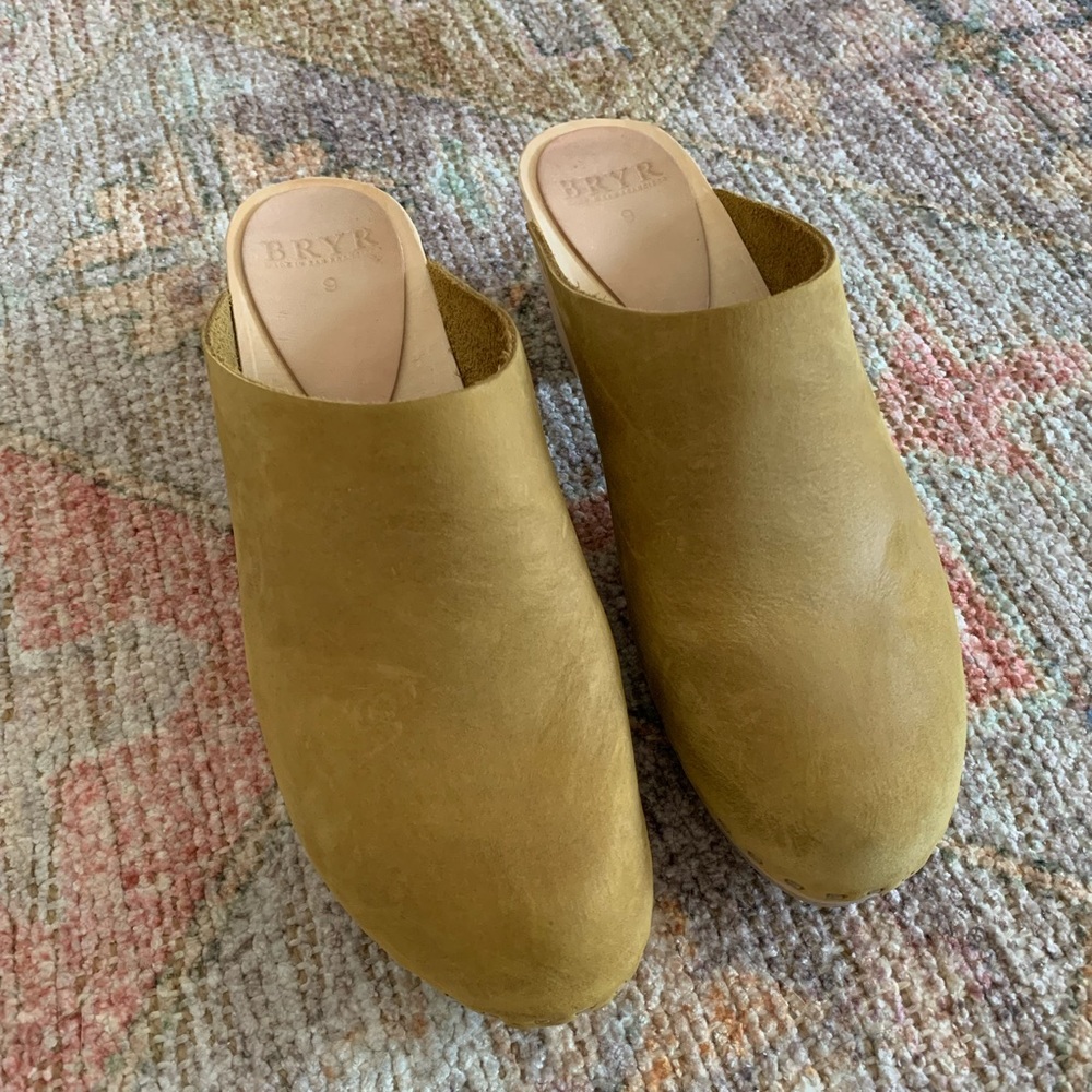 Bryr - Clementine Mid Heel Clogs